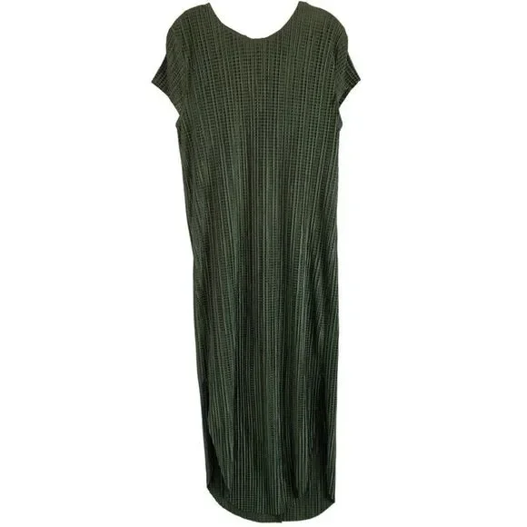 lara formal dresses Lara Satin Pleated Midi Dress